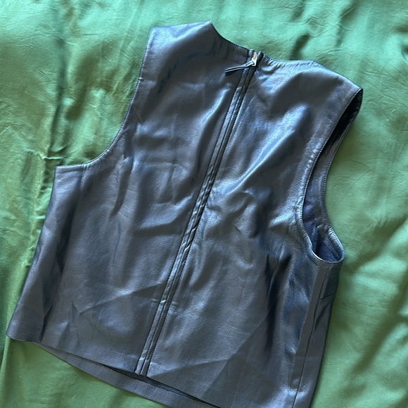 Good American Better Than Leather Shell Tank - 2 (medium) NWT - Picture 4 of 4
